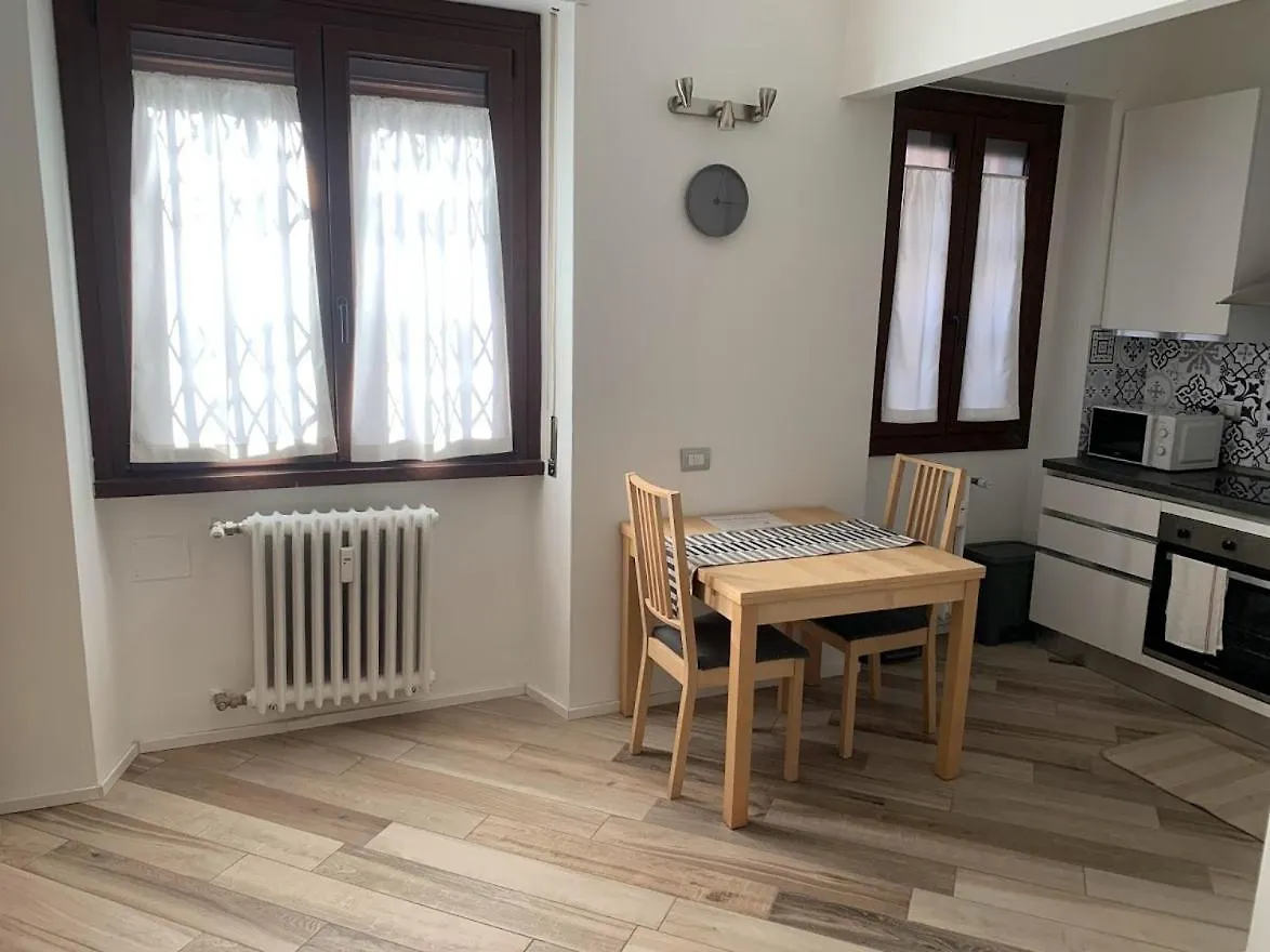 Andrea Apartment Milan